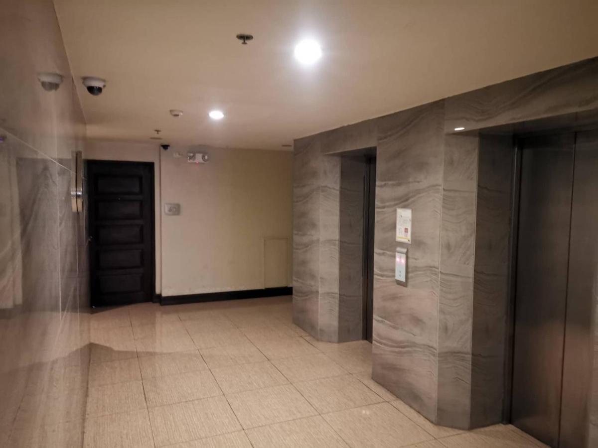 Grand Residences Studio Unit - Walking Distance To It Park Cebu Exterior photo